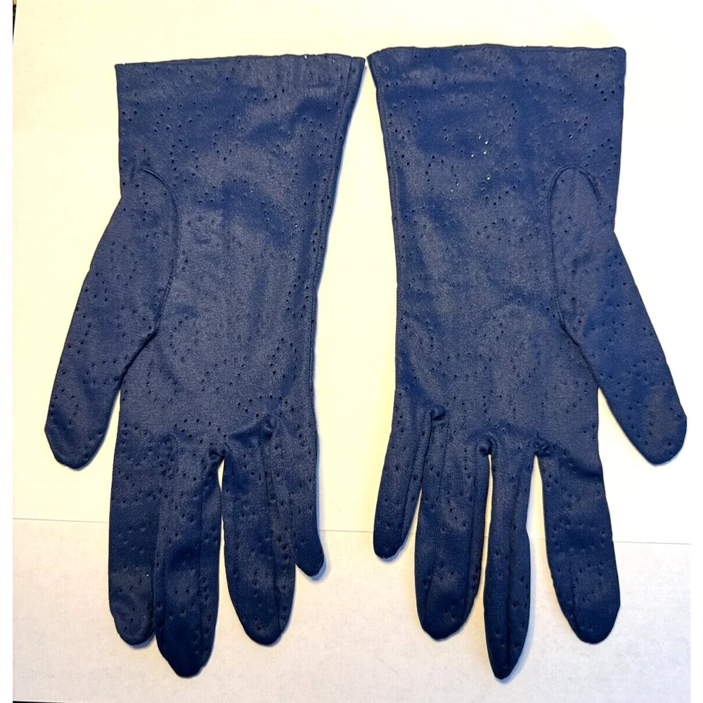 Vintage Womens Medium Blue Full Finger Peek a Boo Pattern Dress Gloves MCM